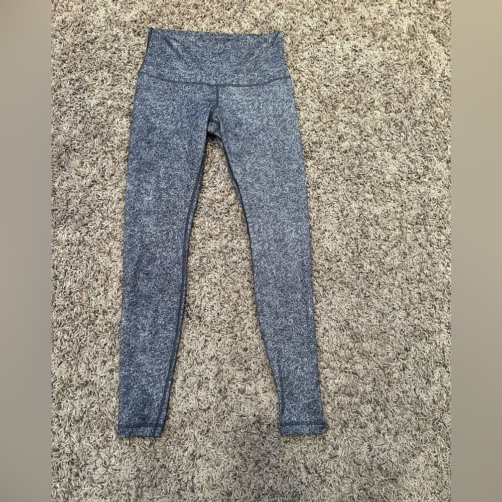 Lululemon size 10 wunder under pants- excellent condition barely worn